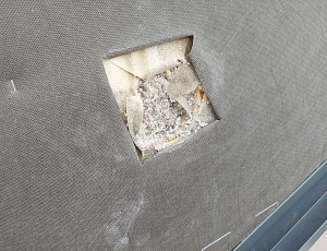 Zateplení bytového domu pomocí foukané izolace